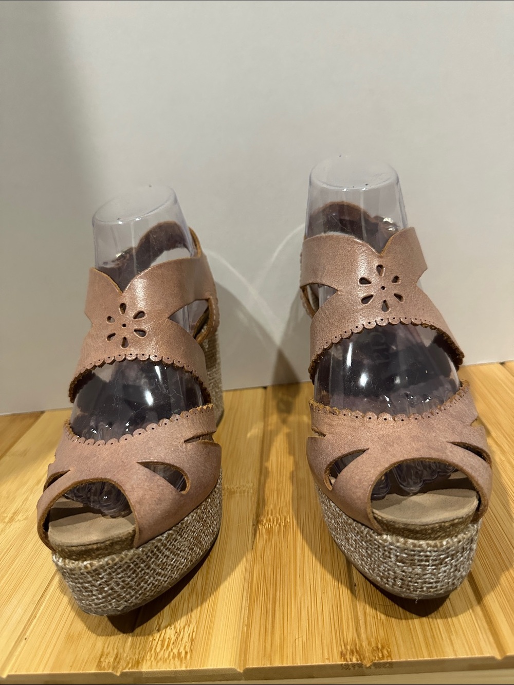 401PG- Pedro Garcia Women’s Pink Platform Wedge Sandals, Leather